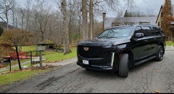 Airport Transfer Service to Staten Island